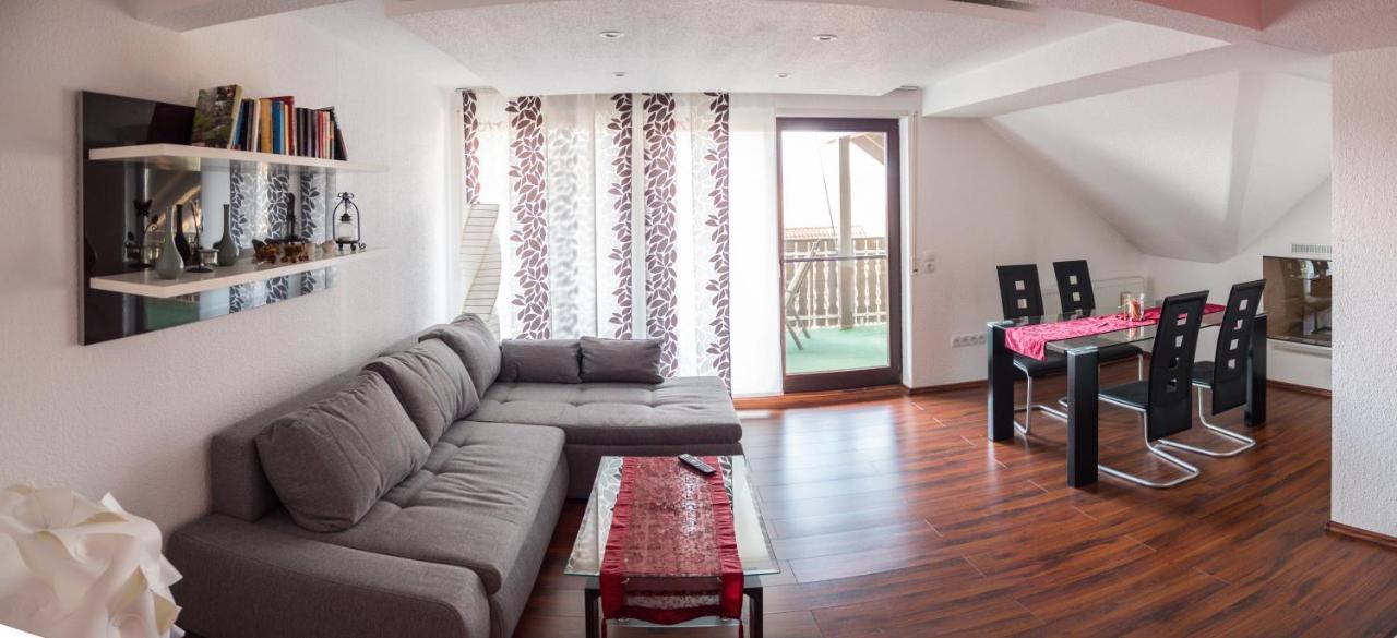 Ferienwohnung Moemlingtal Momlingen Buitenkant foto